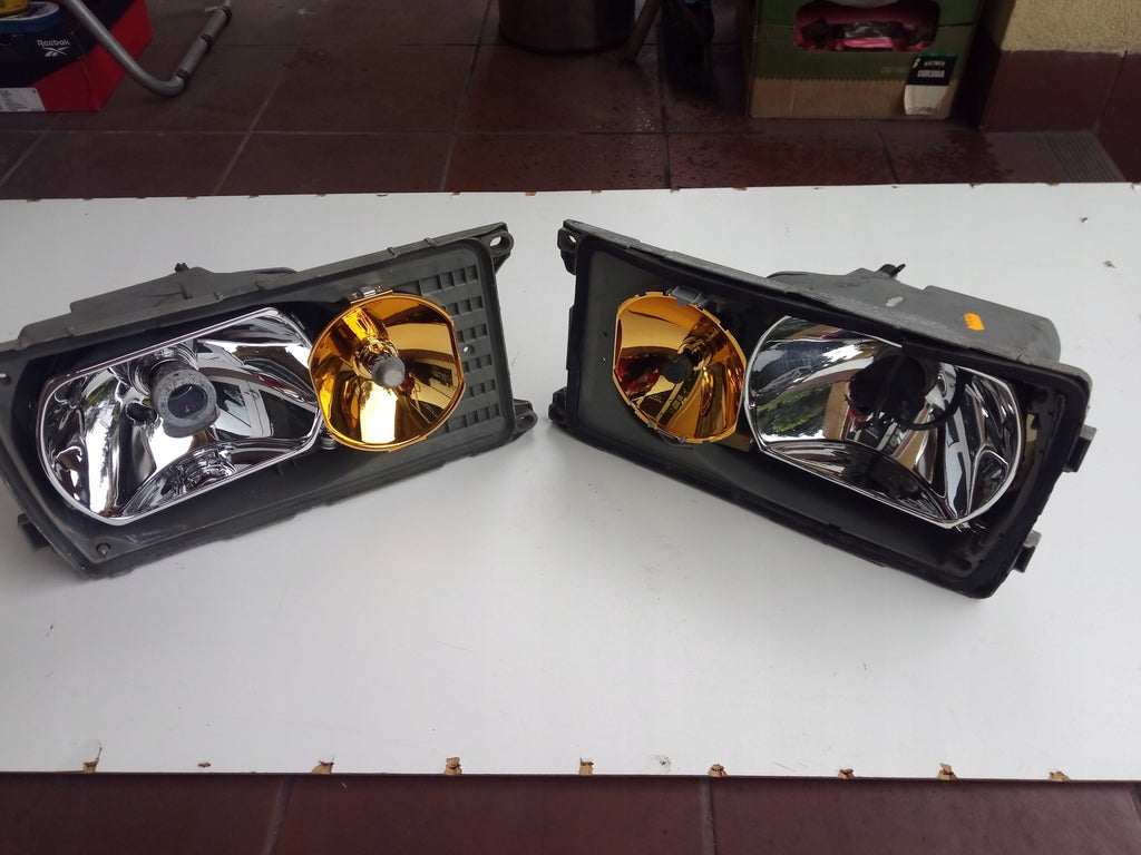 Frontscheinwerfer Mercedes-Benz W123 Ein Stück (Rechts oder Links) Headlight