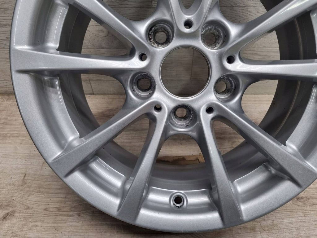 1x Alufelge 16 Zoll 7.0" 5x120 31ET Glanz Silber 6796236 BMW 1 F21 F20 Rim Wheel FEL5715989132rc