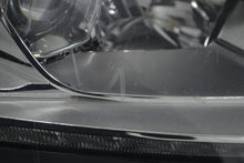 Laden Sie das Bild in den Galerie-Viewer, Frontscheinwerfer Mitsubishi Outlander III 8301C8-64 Full LED Rechts Headlight