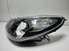 Laden Sie das Bild in den Galerie-Viewer, Frontscheinwerfer Opel Karl 1435214353 Links Scheinwerfer Headlight SCH4016245564cf
