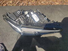 Laden Sie das Bild in den Galerie-Viewer, Frontscheinwerfer BMW 5 G31 G30 8495280 LED Rechts Scheinwerfer Headlight SCH6717367709gm