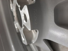 Load image into Gallery viewer, 1x Alufelge 16 Zoll 7.0" 5x112 41ET Glanz Silber 6856029 Mini Countryman F60 FEL3521708550rw