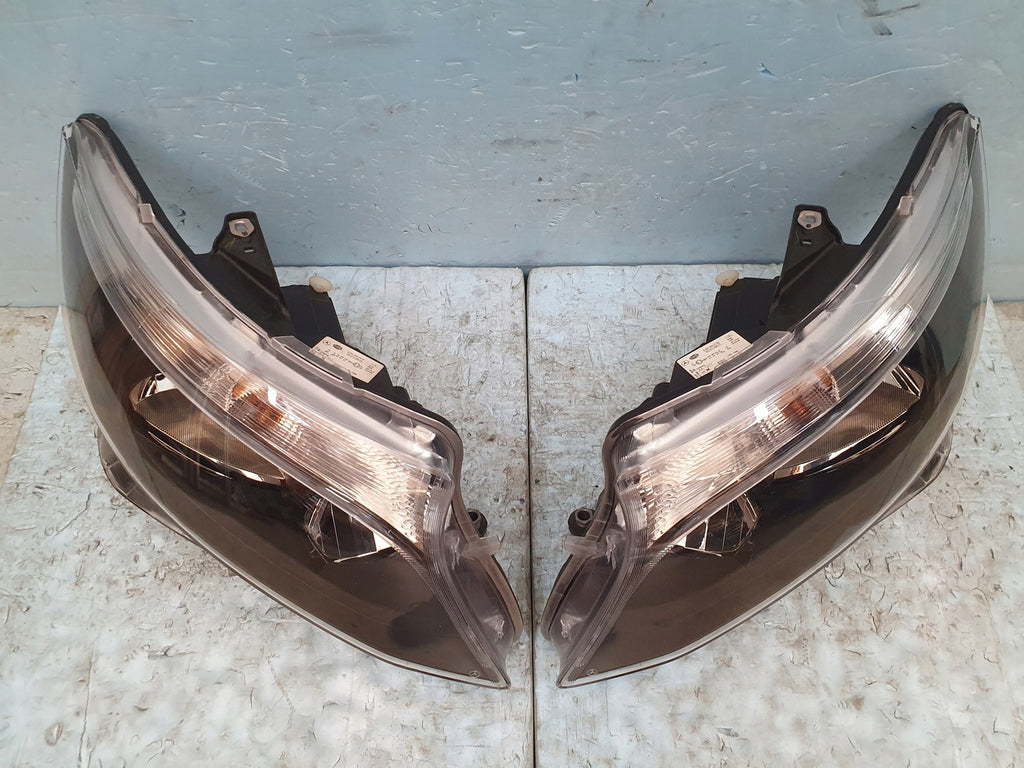 Frontscheinwerfer Mercedes-Benz Vito W447 A4479067800 Rechts oder Links
