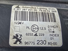 Laden Sie das Bild in den Galerie-Viewer, Frontscheinwerfer Peugeot 308 9677523080-00 Ein Stück (Rechts oder Links) SCH7367653481ko