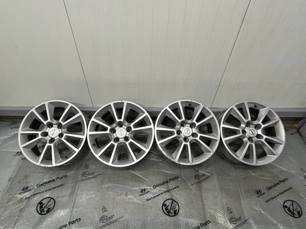 4x Alufelge 18 Zoll 5x110 Opel Astra H Zafira B Rim Wheel FEL7951343893fw