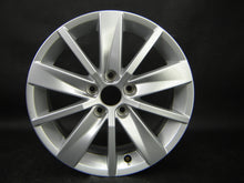Load image into Gallery viewer, 1x Alufelge 15 Zoll 6.0" 5x100 38ET Glanz Silber 6C0601025 VW Golf Polo FEL3833668564fb