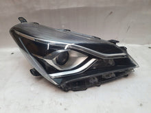 Load image into Gallery viewer, Frontscheinwerfer Toyota Yaris LED Rechts Scheinwerfer Headlight