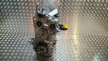 Load image into Gallery viewer, Motor Renault E-Tech H5FA600 1.2 TCE 8TKm 2022 Benzin Engine Unkomplett MOT8331575768su