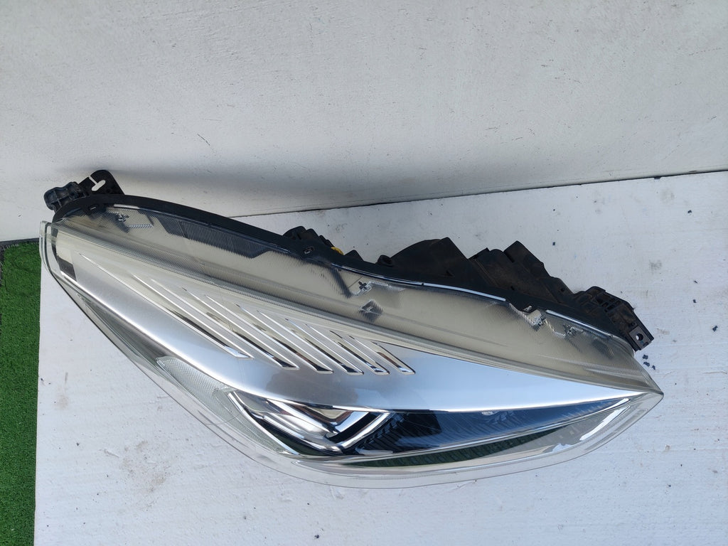 Frontscheinwerfer Ford Kuga GV41-13D154-AG Xenon Rechts Scheinwerfer Headlight