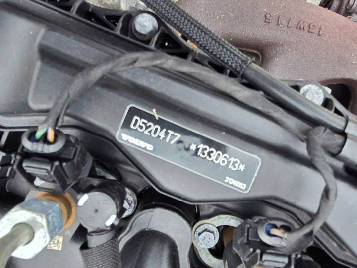 Motor Volvo S60 II V60 D5204T7 2.0 136PS 100kW 186TKm 2014 Diesel Unkomplett MOT1553694782ej