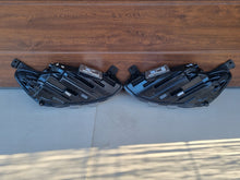 Laden Sie das Bild in den Galerie-Viewer, Frontscheinwerfer Ford Focus JX7B-13E015-CE JX7B-13E014-CE Full LED Ein Satz SCH3649144719dd