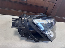 Laden Sie das Bild in den Galerie-Viewer, Frontscheinwerfer Audi A3 8Y0941034 LED Rechts Scheinwerfer Headlight SCH6962574751po