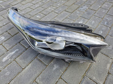Laden Sie das Bild in den Galerie-Viewer, Frontscheinwerfer Kia Ceed J792111040 LED Rechts Scheinwerfer Headlight