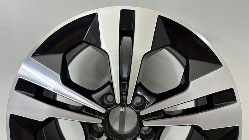 1x Alufelge 18 Zoll 7.5" 5x112 53ET Glanz Schwarz A2474012900 Mercedes-Benz Gla FEL5834514550dj