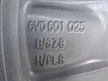 Laden Sie das Bild in den Galerie-Viewer, 1x Alufelge 16 Zoll 7.0" 5x100 46ET Glanz Grau 6V0601025V Mg Fabia Iii Rim Wheel FEL9527089380dv