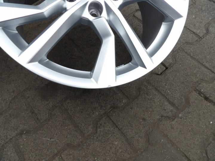 1x Alufelge 18 Zoll 8.5" 5x112 50ET Glanz 8S0601025AN Audi Tt Rim Wheel FEL9004812059dq