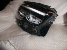 Laden Sie das Bild in den Galerie-Viewer, Frontscheinwerfer Mercedes-Benz W247 X247 A2479066401 A2479066301 Ein Satz SCH5572126026jg