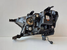 Laden Sie das Bild in den Galerie-Viewer, Frontscheinwerfer Ford Ranger JB3B-13D154-5 Rechts Scheinwerfer Headlight