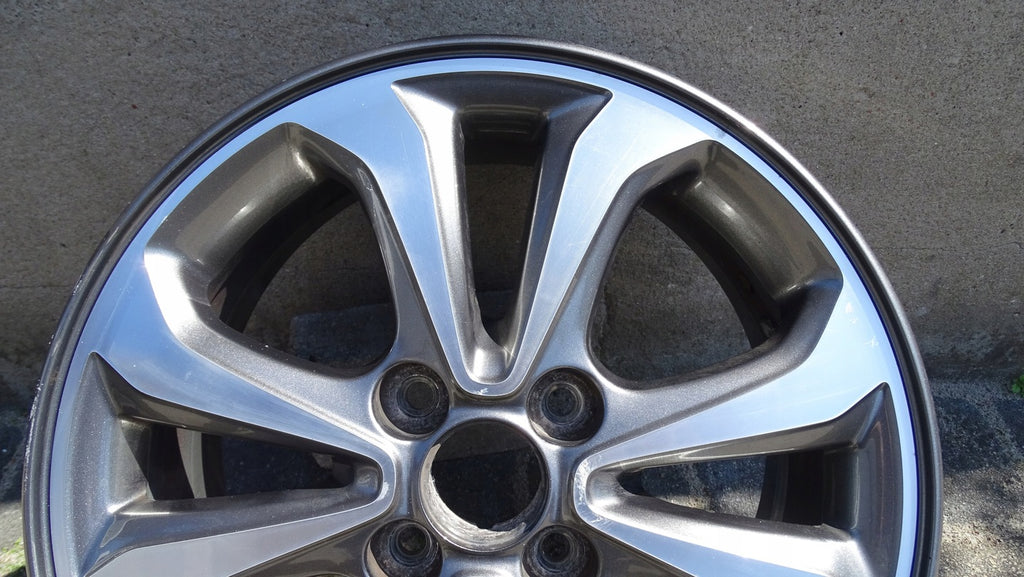 1x Alufelge 15 Zoll 6.0" 4x100 47ET Glanz Grau 52910-C8800 Hyundai I10 Mg