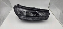 Laden Sie das Bild in den Galerie-Viewer, Frontscheinwerfer Skoda Fabia III 6VB941016 LED Rechts Scheinwerfer Headlight SCH8995761126kq