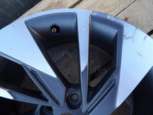 Laden Sie das Bild in den Galerie-Viewer, 1x Alufelge 18 Zoll 8.0" 5x112 8Y0601025BB Audi A3 Rim Wheel FEL4742789014oq