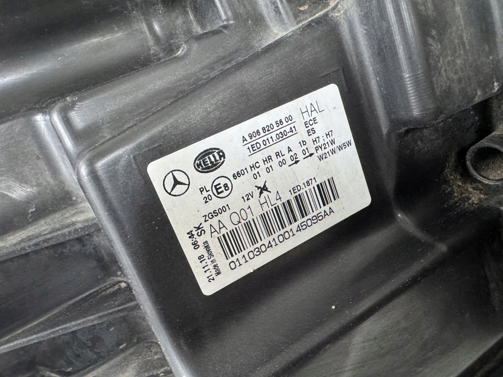 Frontscheinwerfer Mercedes-Benz Sprinter A9068205600 Links Headlight SCH6816445327zx