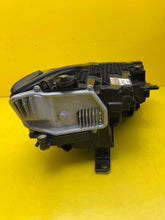 Laden Sie das Bild in den Galerie-Viewer, Frontscheinwerfer VW Caddy 2K8941035J LED Links Scheinwerfer Headlight SCH2826278530wd