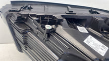 Laden Sie das Bild in den Galerie-Viewer, Frontscheinwerfer Mercedes-Benz W247 A2479066207 Rechts Scheinwerfer Headlight SCH3256769859ud