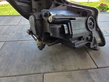 Laden Sie das Bild in den Galerie-Viewer, Frontscheinwerfer Mercedes-Benz Vito W447 A4479063201 Links Headlight SCH6062864469xj