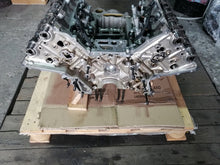 Load image into Gallery viewer, Motor Alfa Romeo Stelvio 56325 2.9 510kW Benzin Engine Unkomplett MOT3913542386eo
