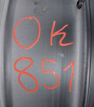 Laden Sie das Bild in den Galerie-Viewer, 1x Alufelge 19 Zoll Toyota Rav V 4 Rim Wheel