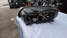 Laden Sie das Bild in den Galerie-Viewer, Frontscheinwerfer Volvo Xc70 31214348 Xenon Rechts Scheinwerfer Headlight SCH3420121033zo