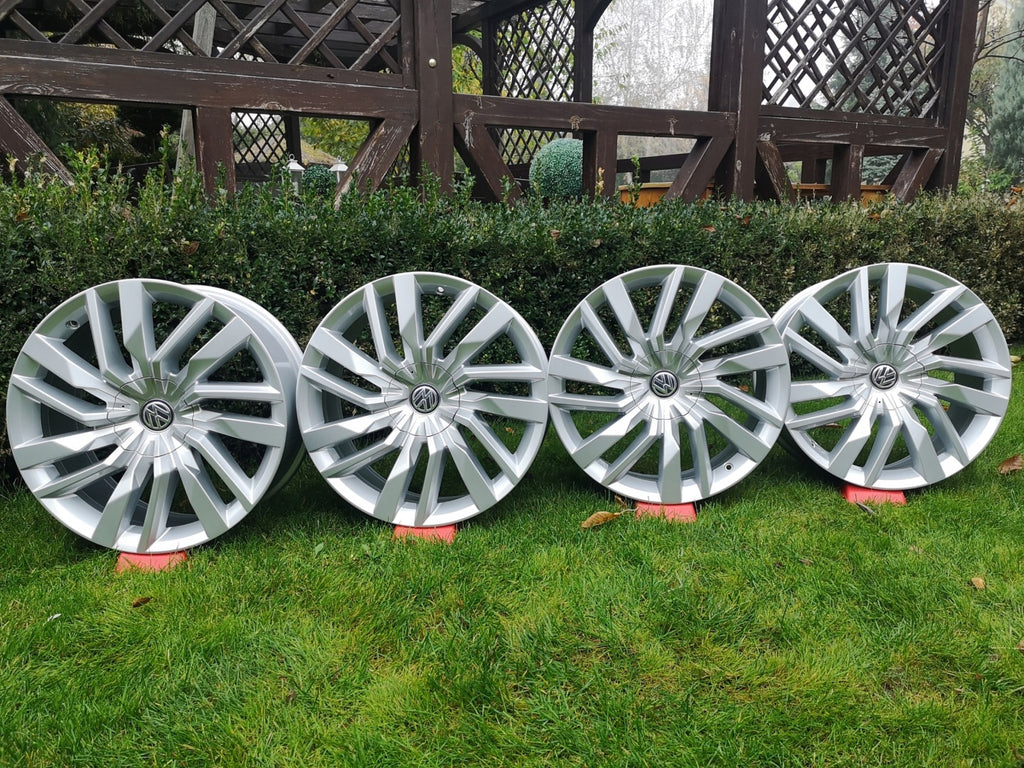 4x Alufelge 19 Zoll 8.0" 5x112 28ET Glanz Silber 760601025 VW Touareg Rim Wheel FEL6564097369px