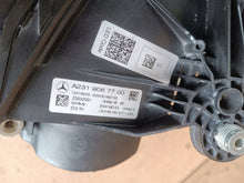 Laden Sie das Bild in den Galerie-Viewer, Frontscheinwerfer Mercedes-Benz Sl R231 A2319067700 Links Scheinwerfer Headlight