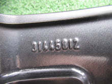 Laden Sie das Bild in den Galerie-Viewer, 1x Alufelge 18 Zoll 7.5&quot; 5x108 50,5ET Glanz Schwarz 31445812 Volvo Xc60 Xc40