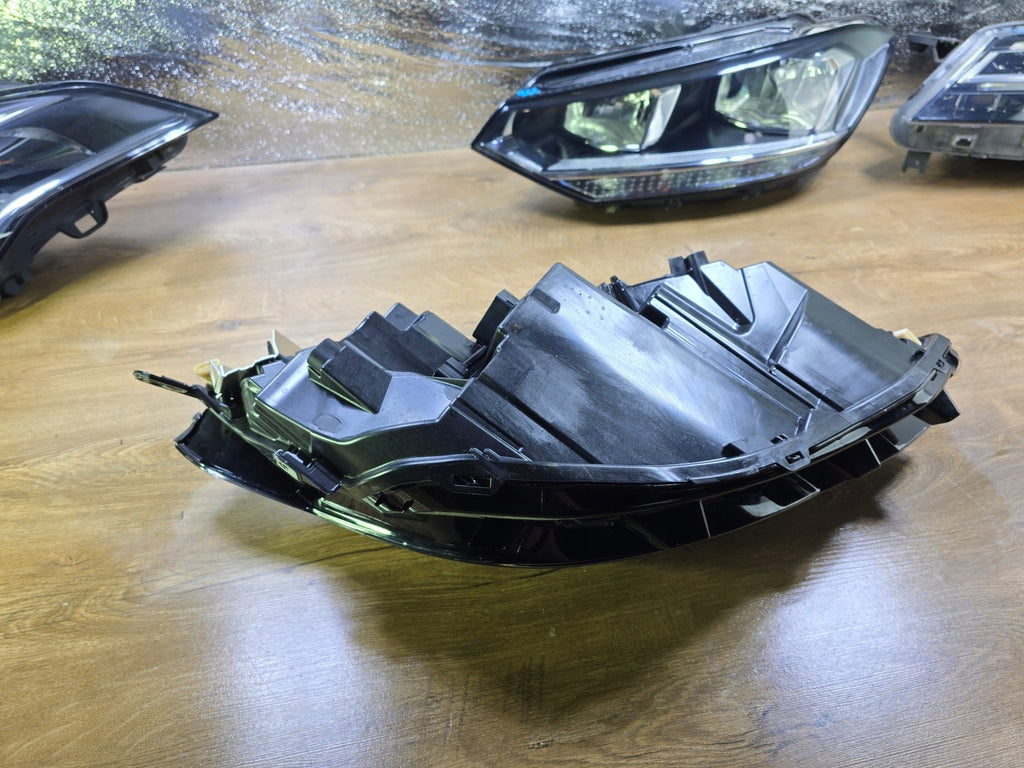 Frontscheinwerfer VW Golf VIII 5H1941005A Links Scheinwerfer Headlight SCH1154534273do