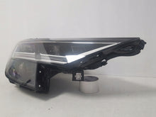 Laden Sie das Bild in den Galerie-Viewer, Frontscheinwerfer Audi Q8 4M891034 Full LED Rechts Scheinwerfer Headlight