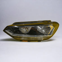 Load image into Gallery viewer, Frontscheinwerfer VW Touran 5TB941005A Halogen Links Scheinwerfer Headlight