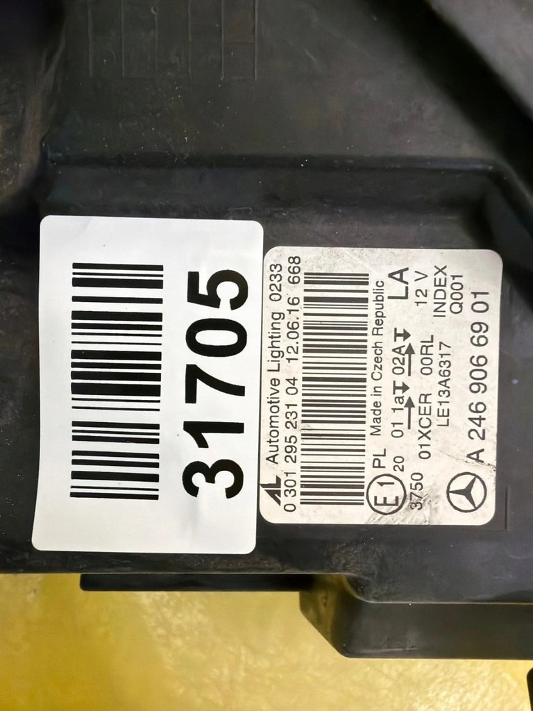 Frontscheinwerfer Mercedes-Benz W246 A2469066901 LED Links Headlight SCH1436951228bw
