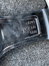 Laden Sie das Bild in den Galerie-Viewer, 1x Alufelge 18 Zoll 7.5" 5x112 44ET A2054014600 Mercedes-Benz Coupe Rim Wheel FEL3735025273ye