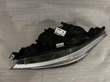 Laden Sie das Bild in den Galerie-Viewer, Frontscheinwerfer BMW F21 F20 7229679-10 Xenon Links Scheinwerfer Headlight