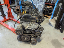 Laden Sie das Bild in den Galerie-Viewer, Motor Kia Sportage D4HA 2.0 CRDI 2011 Diesel Engine Komplett