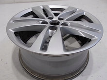 Laden Sie das Bild in den Galerie-Viewer, 1x Alufelge 16 Zoll 7.0" 5x105 41ET 39201707 Opel Astra Mokka Rim Wheel FEL5076264387cb