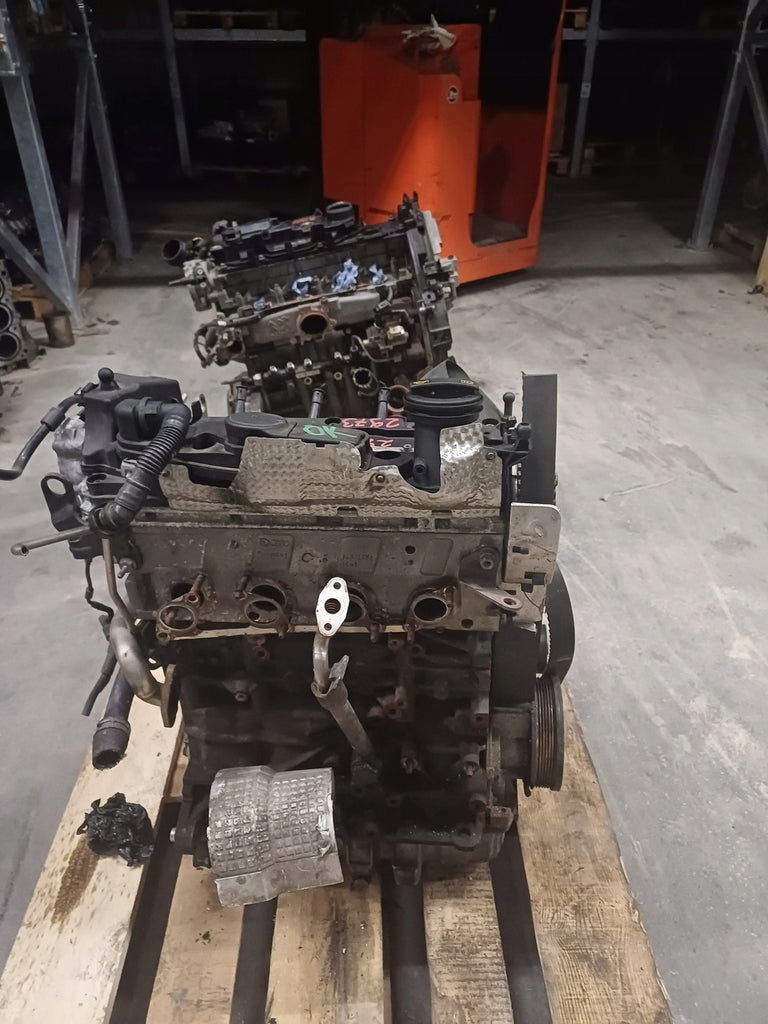 Motor Audi VW A3 Passat CBA 2.0 TDI 130TKm 2012 Diesel Engine Unkomplett