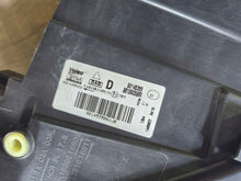 Laden Sie das Bild in den Galerie-Viewer, Frontscheinwerfer Opel E Combo 9816825980 Rechts Scheinwerfer Headlight SCH9352255272ty