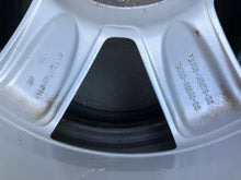 Load image into Gallery viewer, 1x Alufelge 17 Zoll 7.0&quot; 5x114.3 45ET PZ406X0675ZC Toyota Corolla Rim Wheel