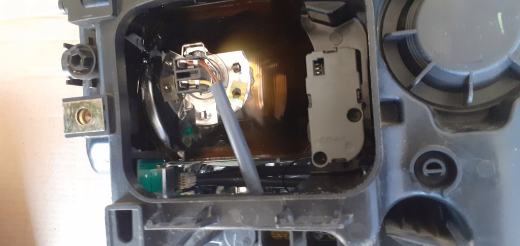 Frontscheinwerfer Man 8125101-6759 Ein Stück (Rechts oder Links) Headlight SCH4393282974lt