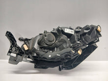 Laden Sie das Bild in den Galerie-Viewer, Frontscheinwerfer Seat Ibiza I V 6F1941006E Rechts Scheinwerfer Headlight SCH8770371034ni