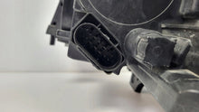 Laden Sie das Bild in den Galerie-Viewer, Frontscheinwerfer Mercedes-Benz Cla A1178201661 Xenon Rechts Headlight SCH8364195657ds