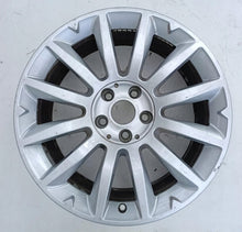 Laden Sie das Bild in den Galerie-Viewer, 1x Alufelge 18 Zoll 7.5" 5x114.3 43ET Glanz Silber 670010977 Maserati I FEL3583503438ax